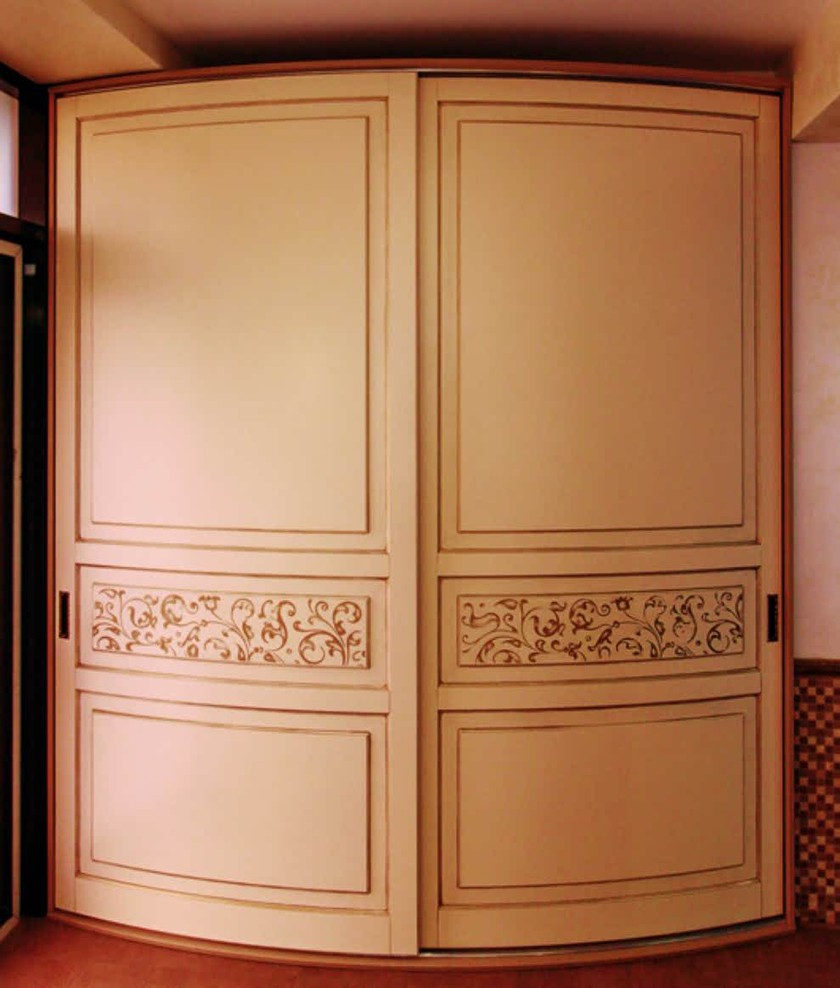 Радиусный шкаф купе с фрезеровкой, эмаль Симферополь